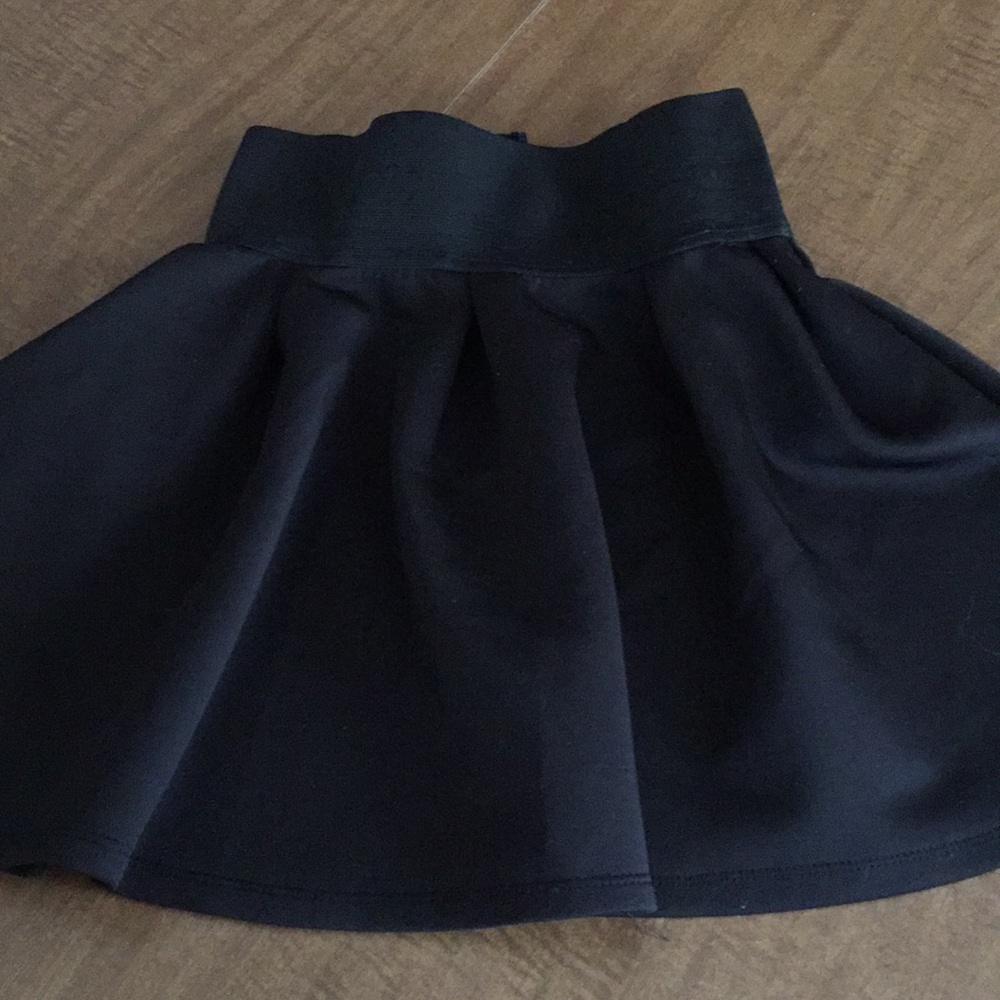Black skirt